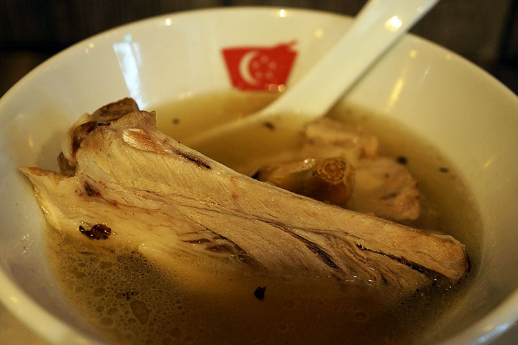赤坂の新加坡肉骨茶(シンガポールバクテー)に行った感想と注意点